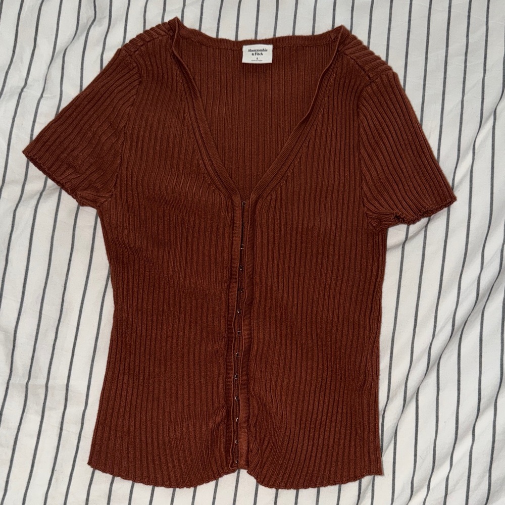 Abercrombie & Fitch Brown Button Down Ribbed Top